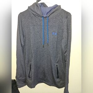 Under Armour Womans Blue Long Sleeve Pull Over Size L